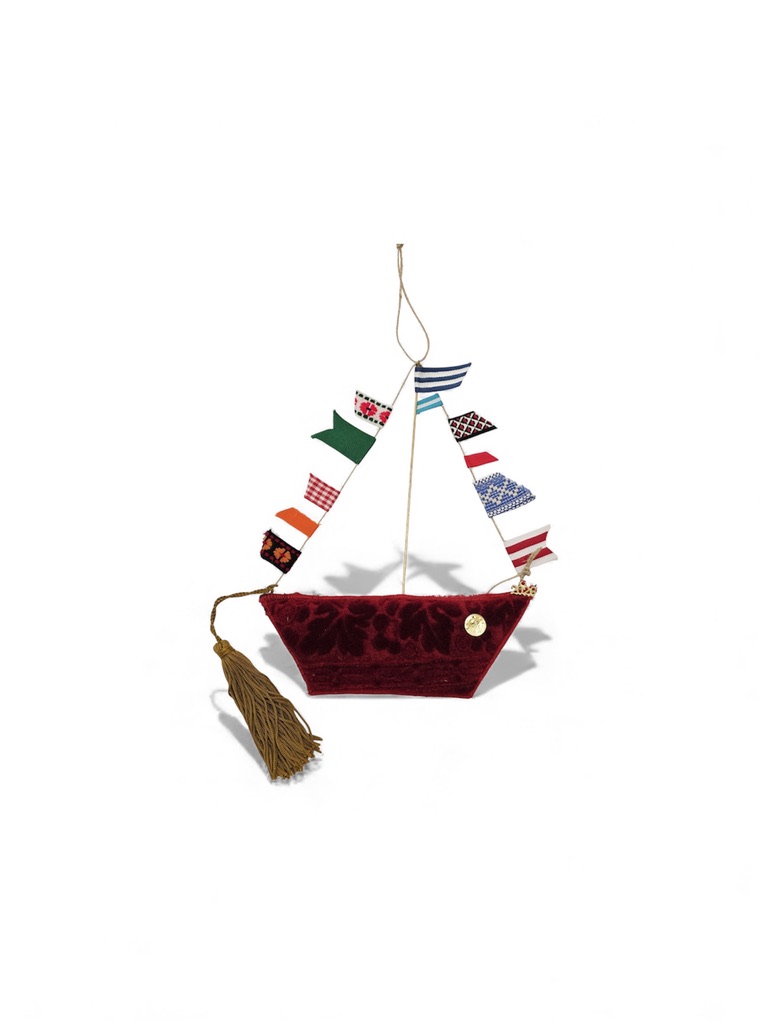 Καράβι μπορντό – Γούρι 2026